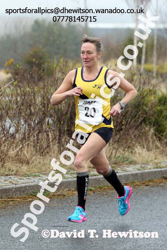 Womens relay, Elswick Harriers Relays, Newburn, Newcastle. Photo: David T. Hewitson/Sports for All Pics